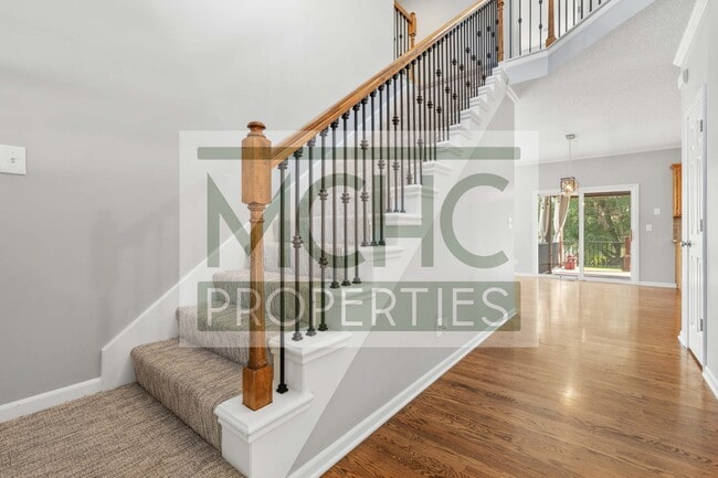 Photo - 2353 SW Current Ct