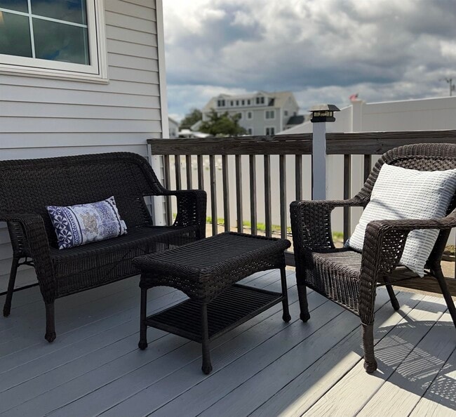 Photo - 20 Lowell St