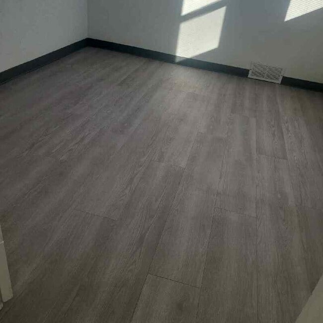 Photo - 119 S Walnut St