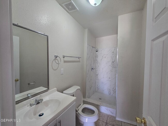 3923 Laredo Ave Unit C