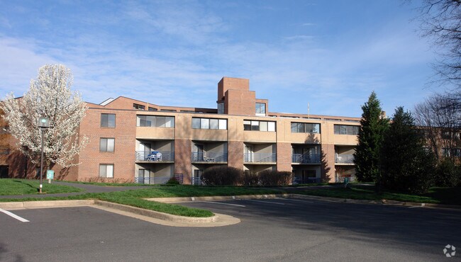 Photo - Thoreau Place Condominiums