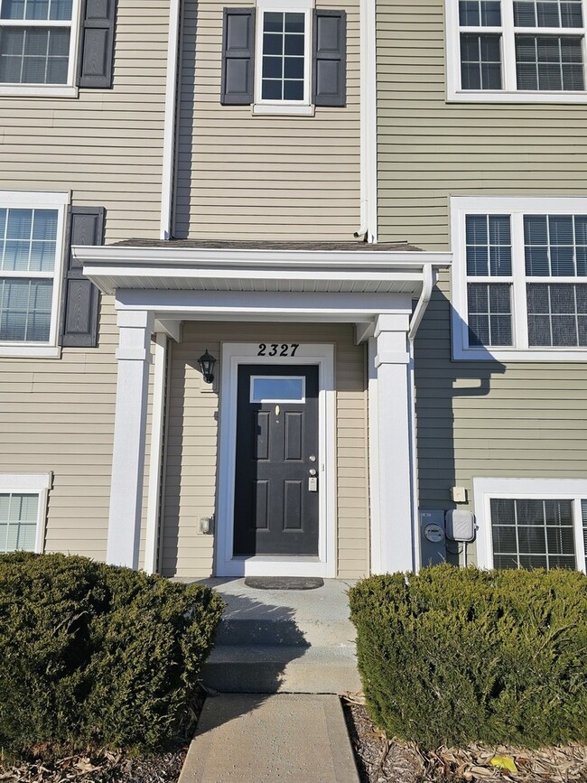 Photo - 2327 Upland Rd Townhome