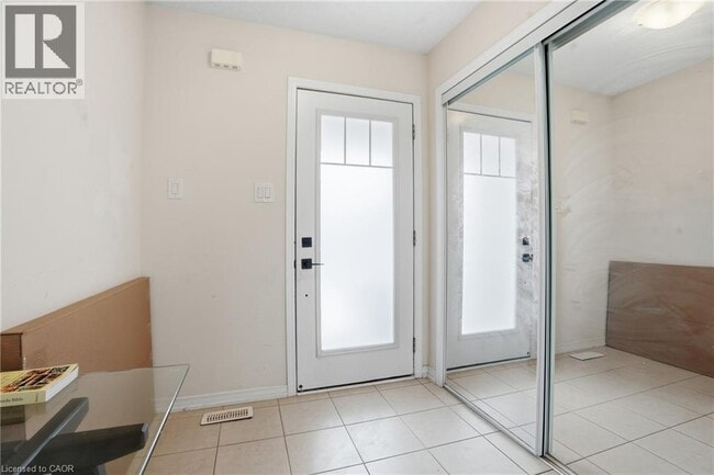 Photo - 220 Powell Road