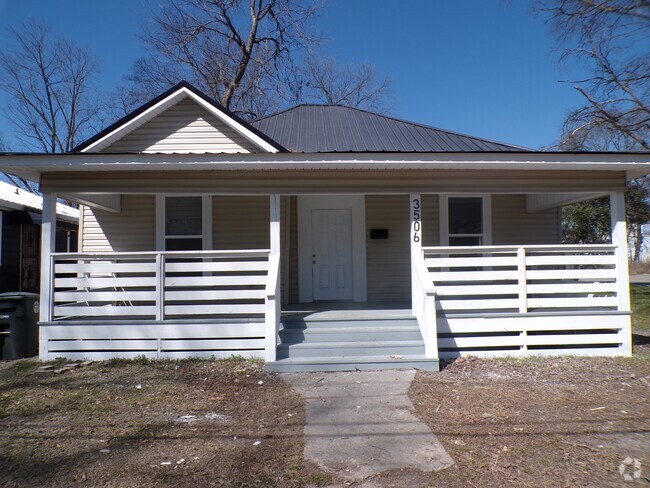 Building Photo - 3506 Avenue C Rental