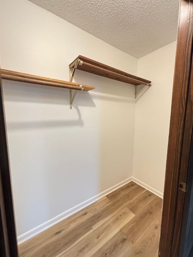 Photo - CONWAY ST APARTMENTS Unit Conway Apt D