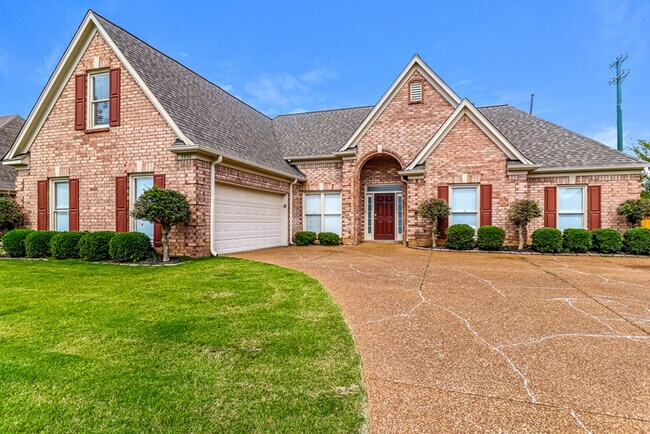 Beautiful 3-Bedroom Bartlett Home