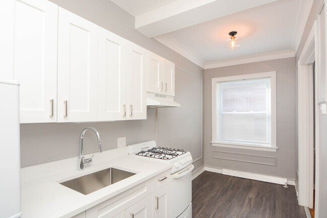 Photo - 5606 N Kenmore Ave Unit J03P