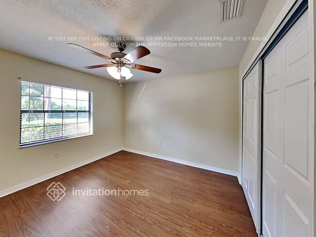 Photo - 5132 Royal Oak Dr House