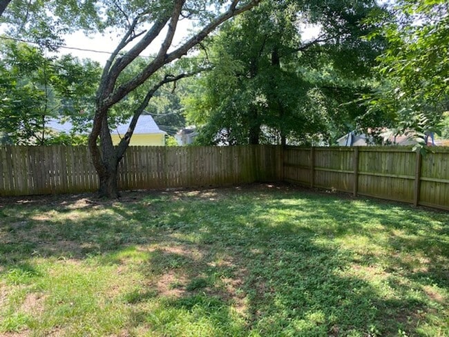 Photo - 565 Buford St NW