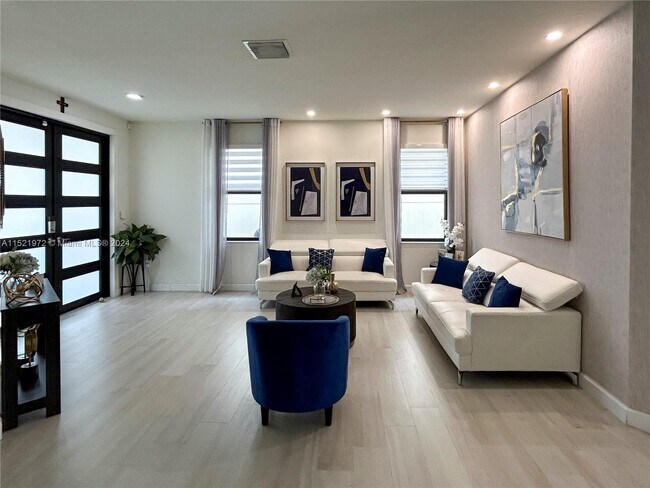 Photo - 10604 W 35th Ln