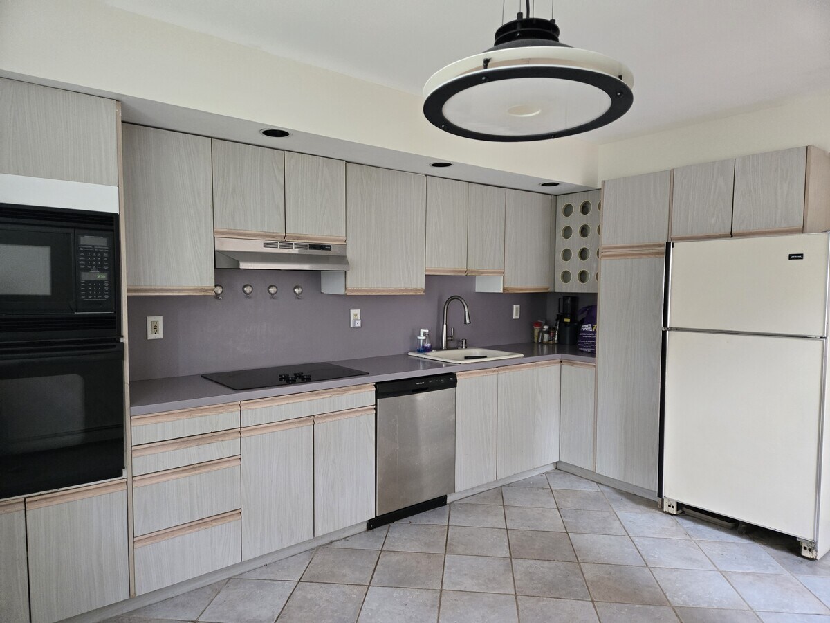 Photo - 5 Hannelore Way