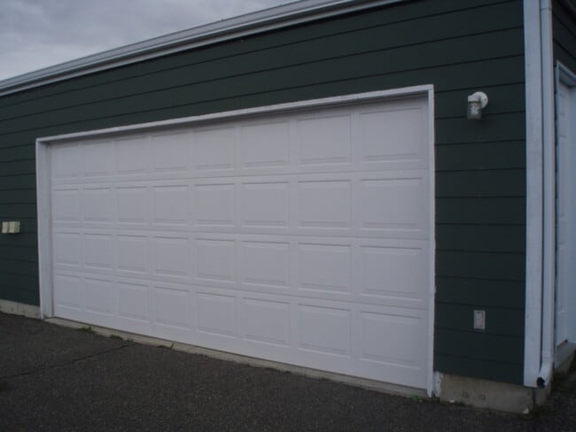 Photo - 3 Bedroom 2 Bathroom Pet Friendly-Belgrade