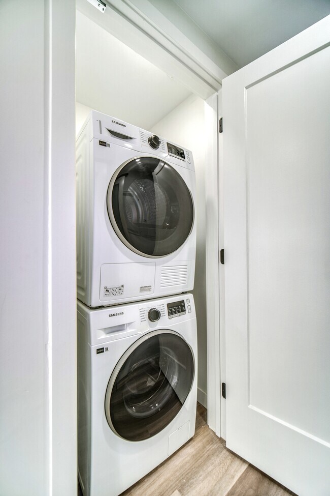 Photo - 5415 Cogswell St Unité 1601