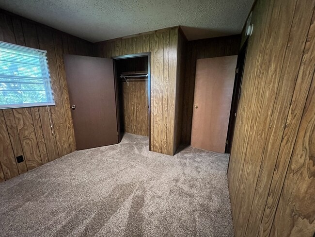 Photo - Heth Apartments