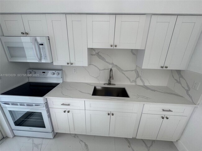 Photo - 801 NW 109th St Unit 1