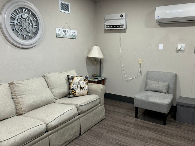Photo - 325 Aucoin St Unit 325 1/2 Aucoin A