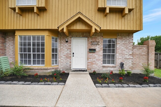 Photo - 3826 Willow Springs Ln