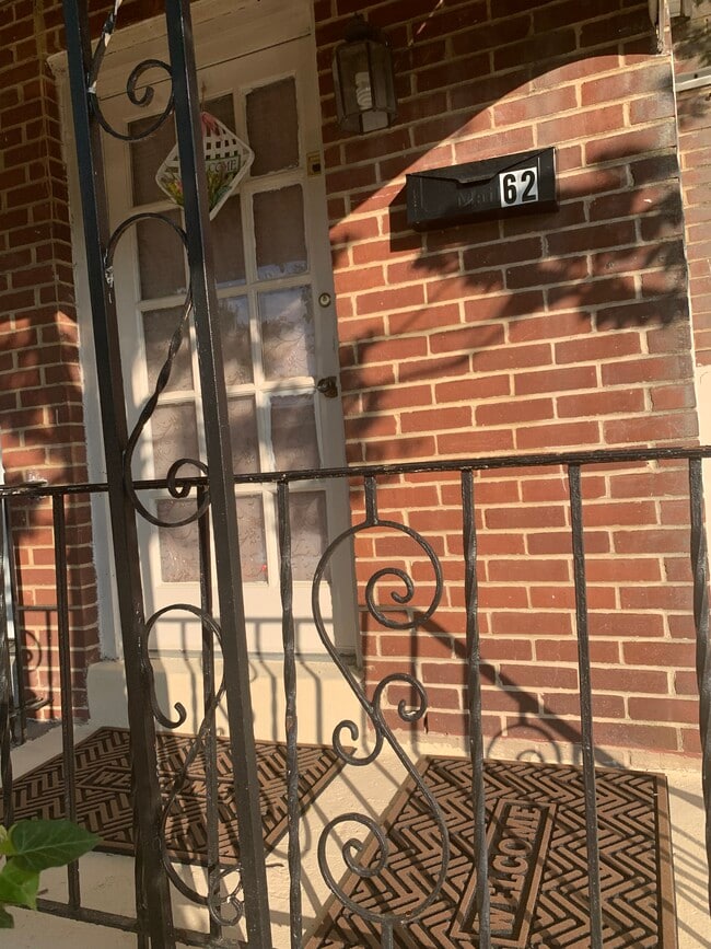 Photo - 62 Oakmont Dr