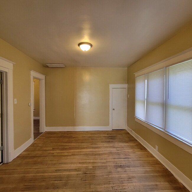 Westside 2 Bedroom