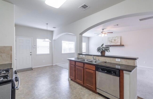 Photo - 7338 Autumn Sun Dr