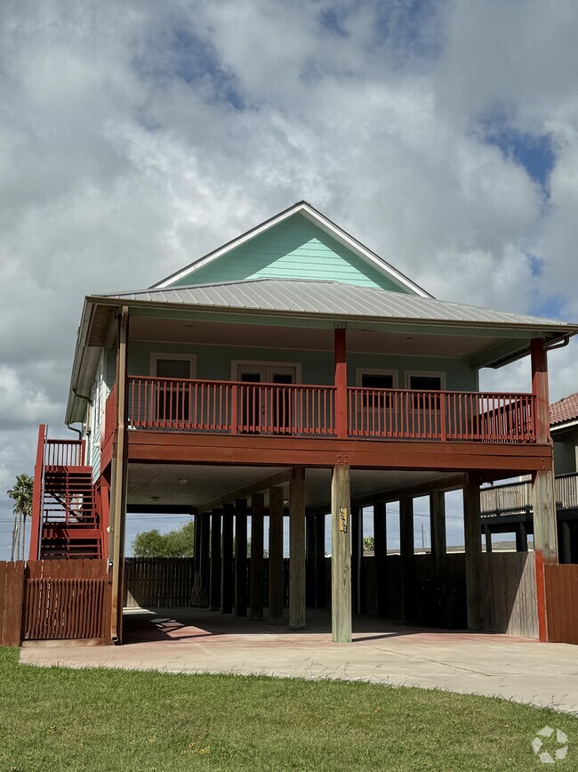 Building Photo - 4201 Gulfbreeze Blvd Rental