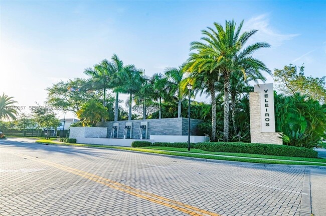 Building Photo - 4305 Marina Way