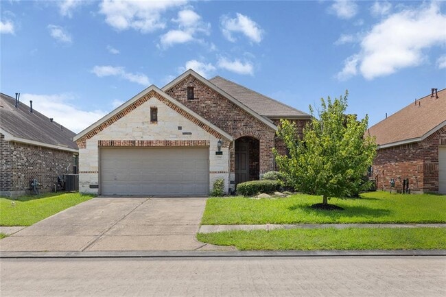 Building Photo - 21110 Bastide Ln Rental