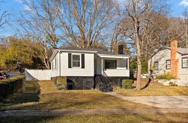 Building Photo - 9036 Beverly Dr N