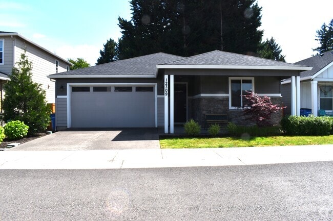 Building Photo - 12309 NE 113th Cir Rental