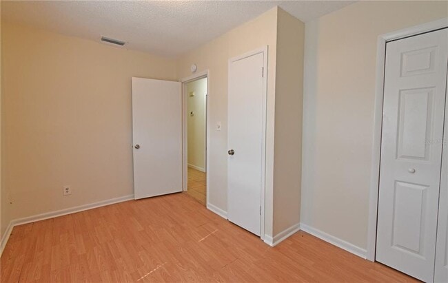 Photo - 12422 N Howard Ave