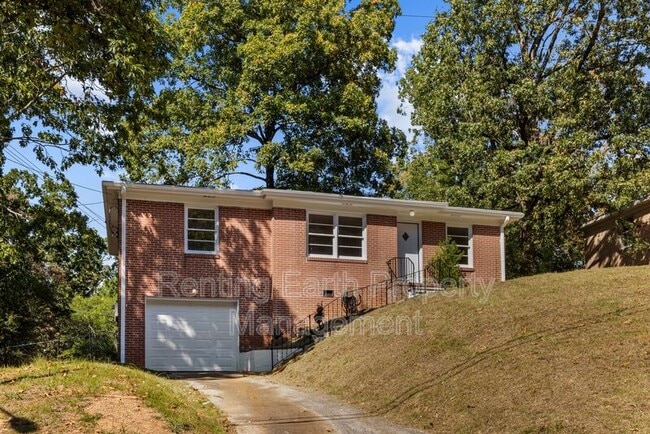 Photo - 1016 Belle Meade Dr