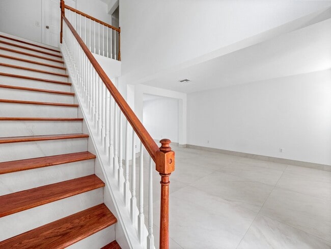 Photo - 6457 Winder Oaks Blvd