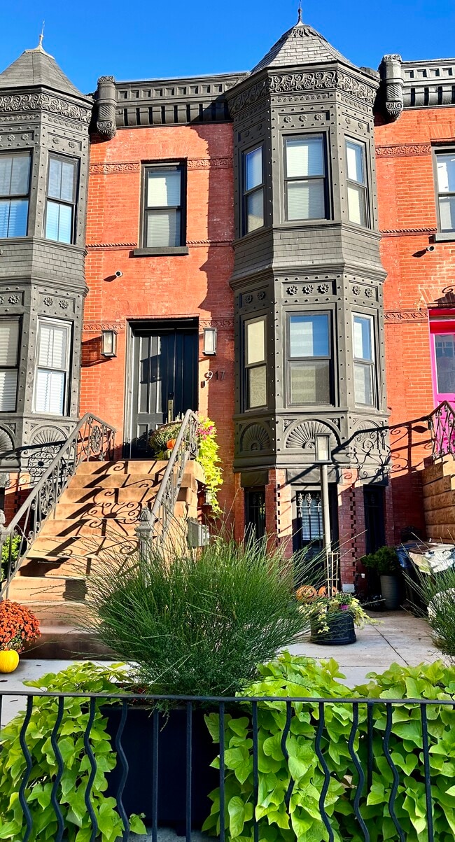 Photo - 917 Jefferson Ave Unidad 1