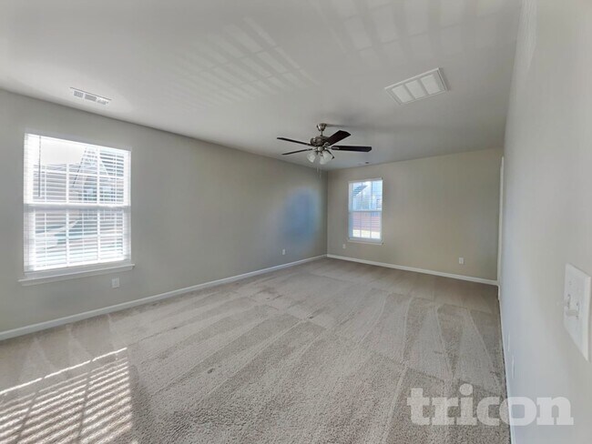 Photo - 2902 Cherry Point Ln
