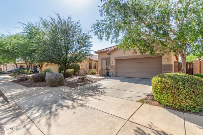 Photo - 12910 W Glenrosa Dr