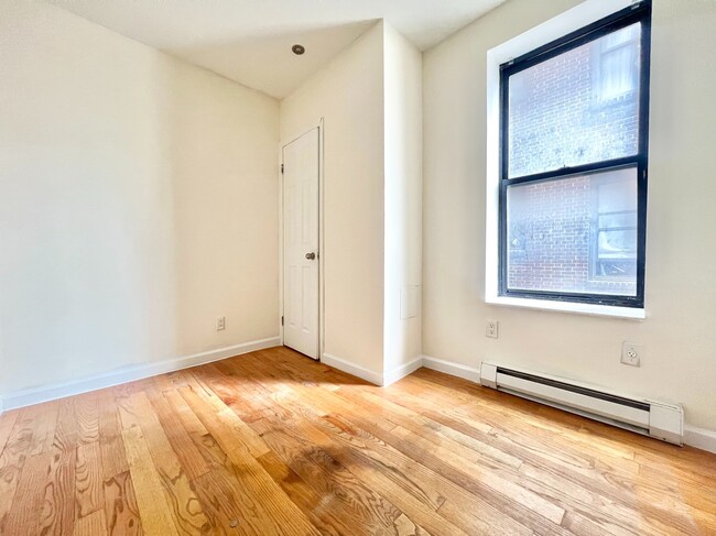 Photo - 350 Manhattan Ave Unit 3F