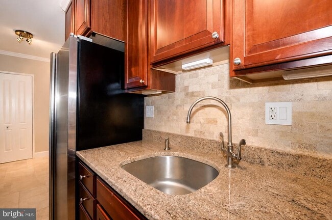 Building Photo - 2475 Virginia Ave NW Unit 610
