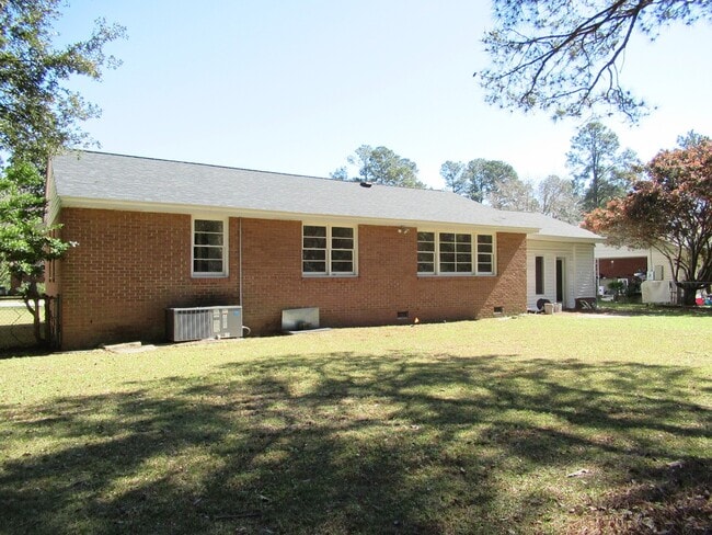 Photo - 38 Thelma-3 bedroom, 2 bath- ALICE DRIVE AREA