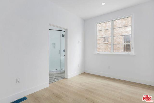 Building Photo - 6206 Orange St Unit 1/2 Rental