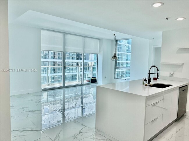 Photo - 300 S Biscayne Blvd Unit 3502