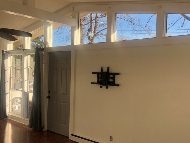 Photo - 324 Homewood Ave