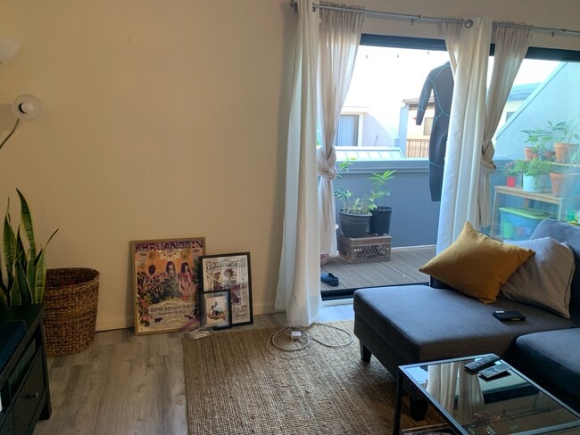 Photo - 5 Embarcadero W Unit Upon Request