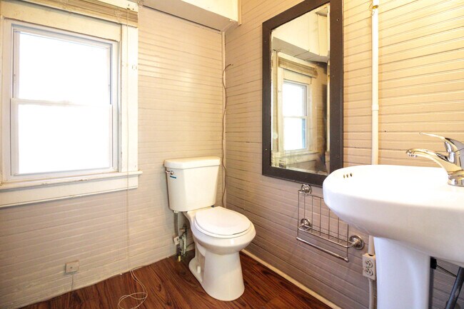Photo - 400 N 3rd Ave