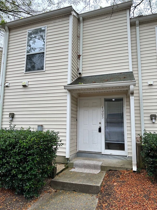 2 bedroom townhouse in The Midlands! Avail... - 2 bedroom townhouse in The Midlands! Avail...