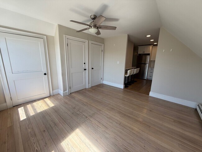 Photo - 180 Dana Ave Unit 3
