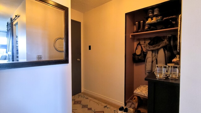 Photo - 158 McArthur Ave.