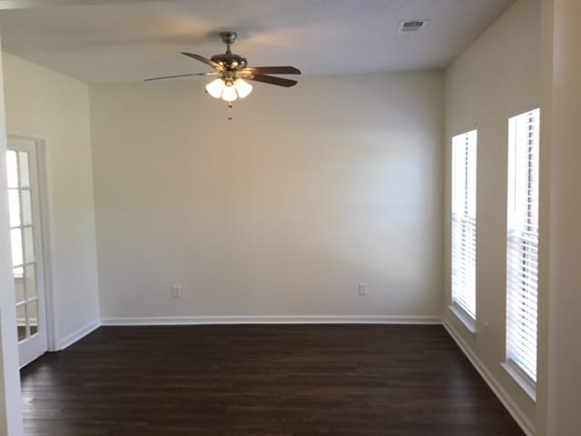 Photo - 1425 Gemstone Blvd