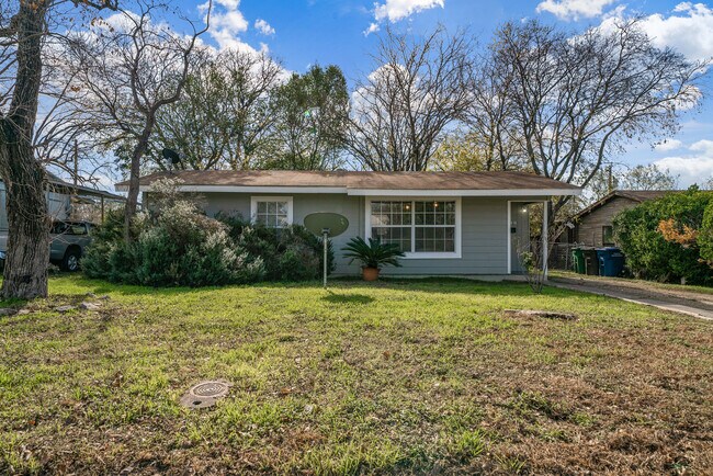 Photo - 1222 W Thorain Blvd