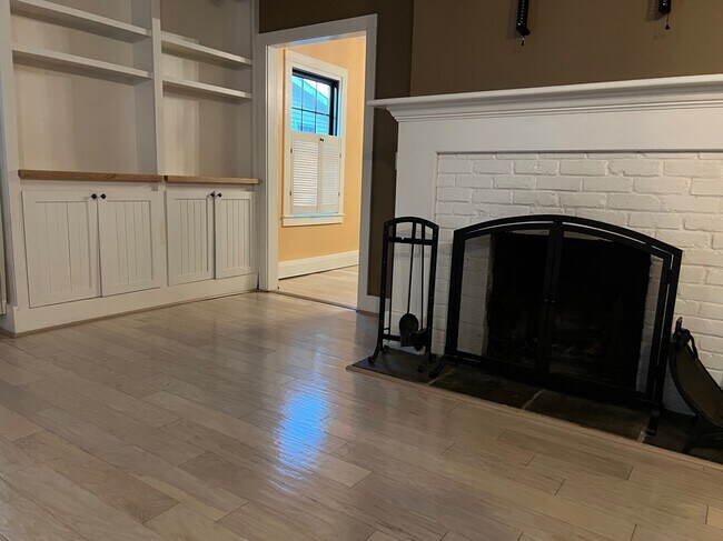 Photo - 11 Starr St Unidad Front