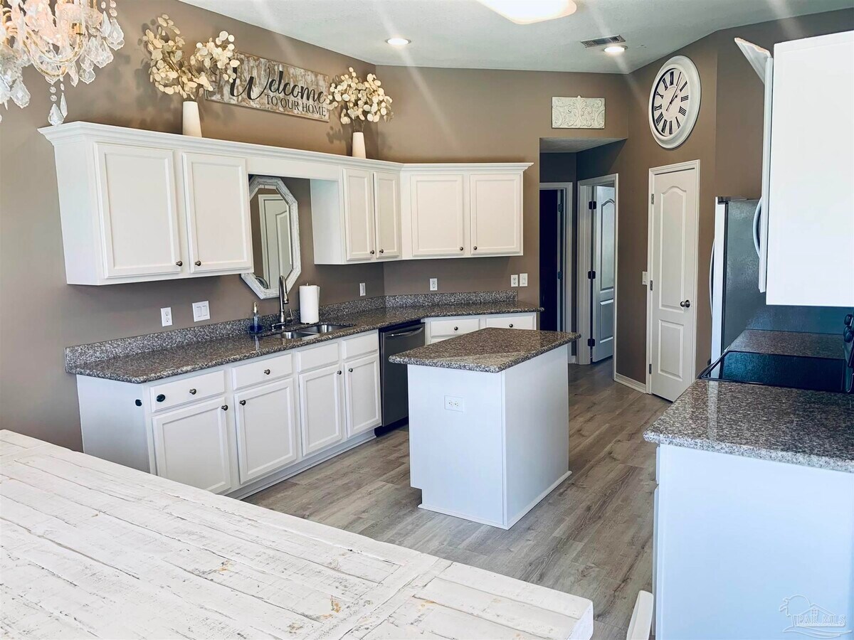 Photo - 2435 Covered Bridge Ln